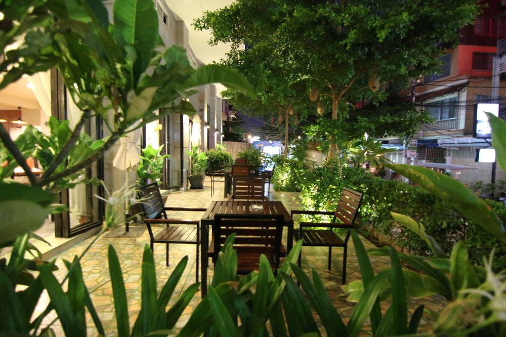 Jing Du Hotel Пномпень Экстерьер фото