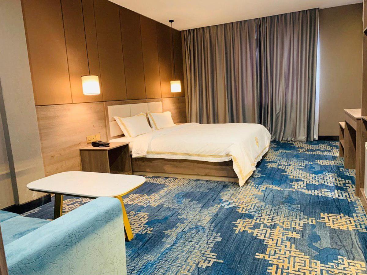 Jing Du Hotel Пномпень Экстерьер фото