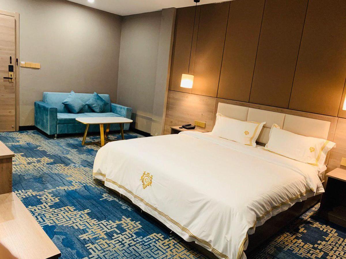Jing Du Hotel Пномпень Экстерьер фото